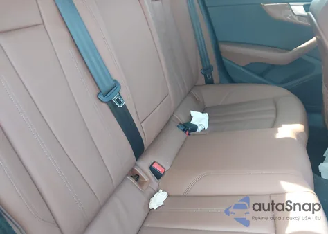 2022 Audi A5 Premium 40 z USA, uszkodzony, nr VIN WAUABCF53NA028277